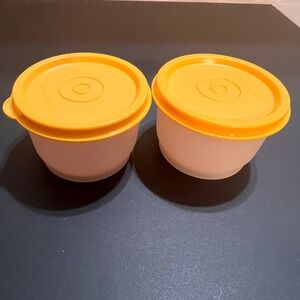 Tupperware 4oz Snack Cups Set of 2 Yellow Lids Vintage Excellent 229-35